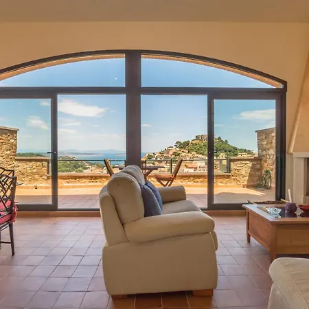 B-44 6pax Apartment Begur